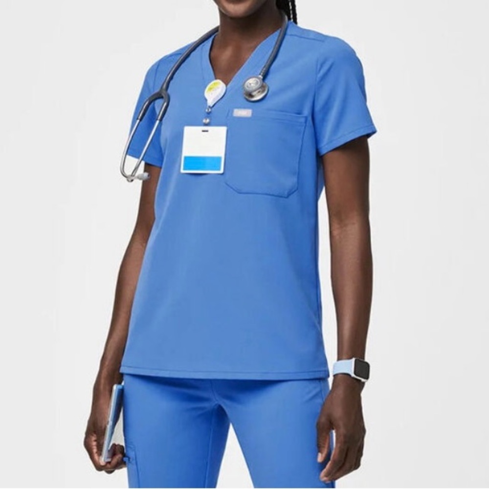 Figs Capri Blue Scrub Top & Pants